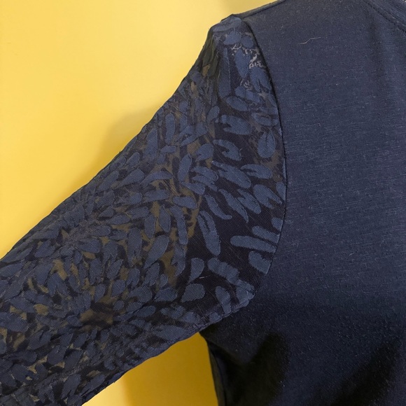 Banana Republic lace long sleeve - Picture 3 of 4